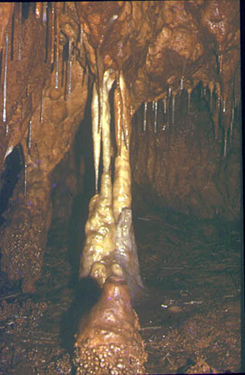 16 Grotte des gours 70