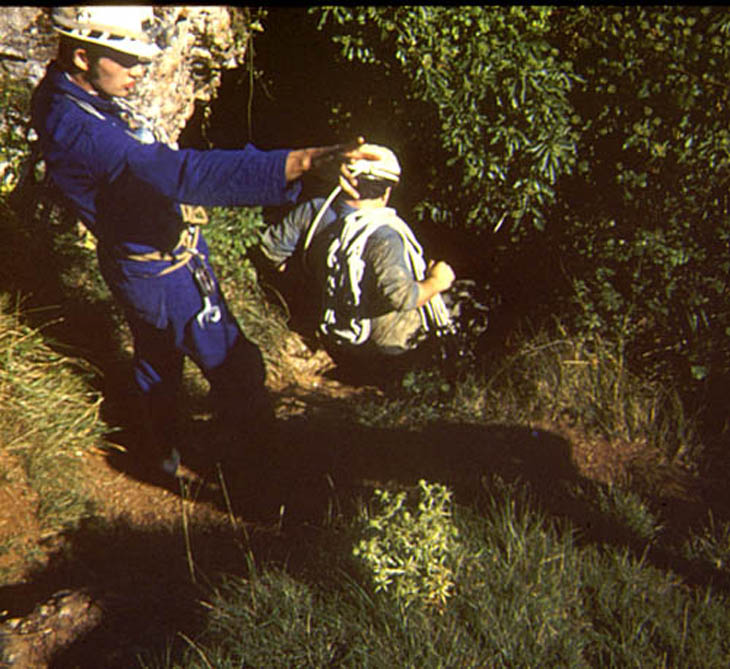 23 Grotte du calel 70