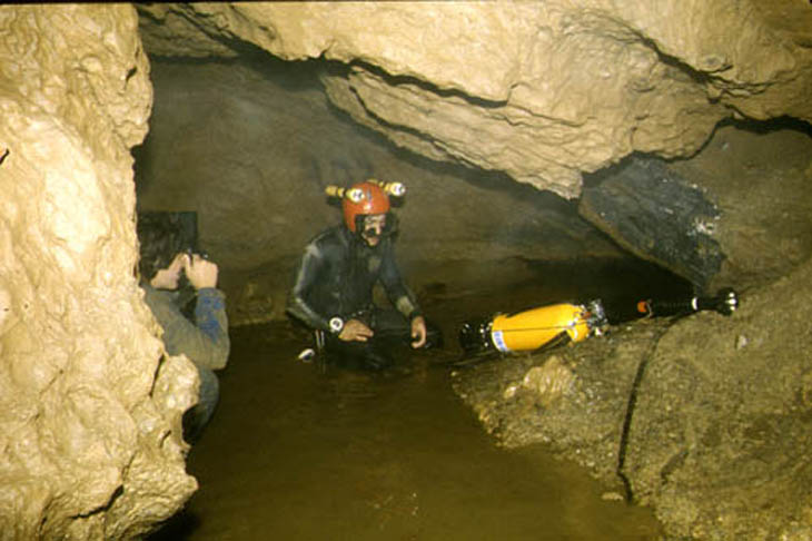 29 Grotte du Calel 73