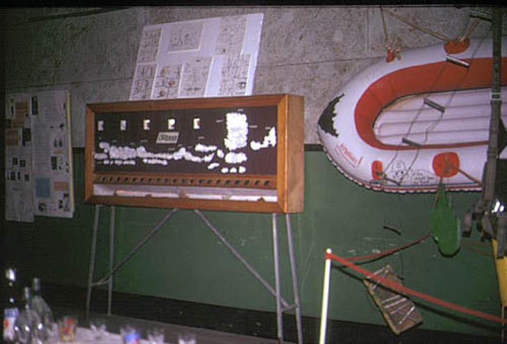 13 Expo 75