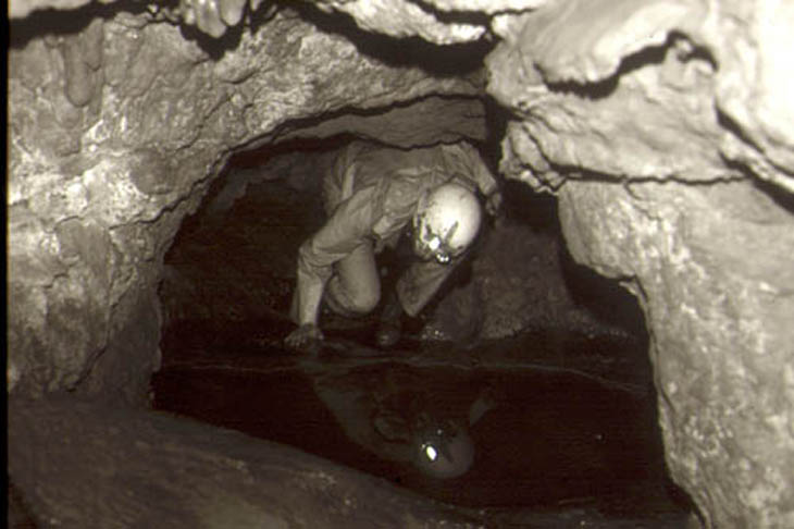 43 Grotte de l Ours 76