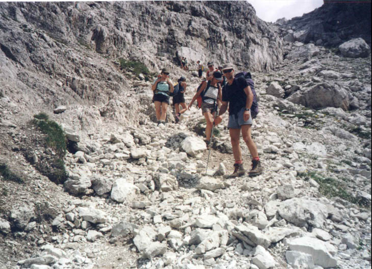 07935 descente Refuge01