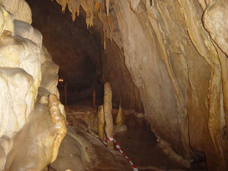 119 Grotte de Roquemaure 04