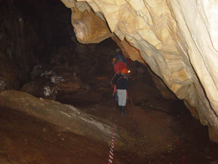 140 Grotte de Roquemaure 04