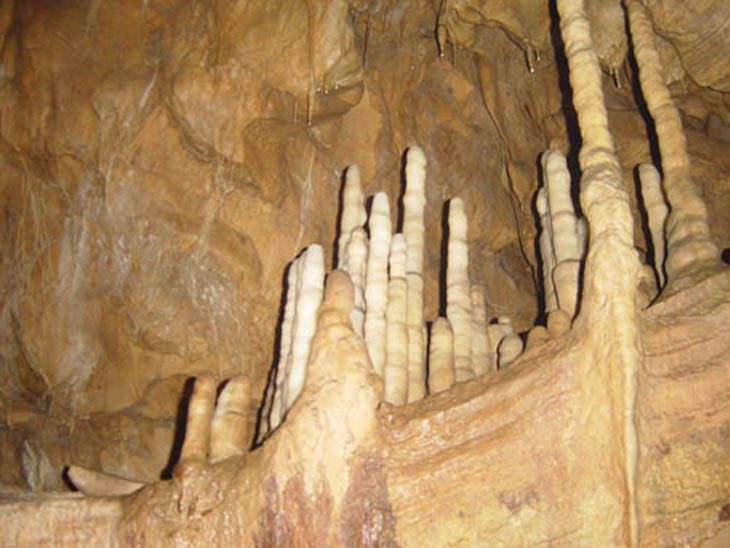 145 Grotte de Roquemaure 04