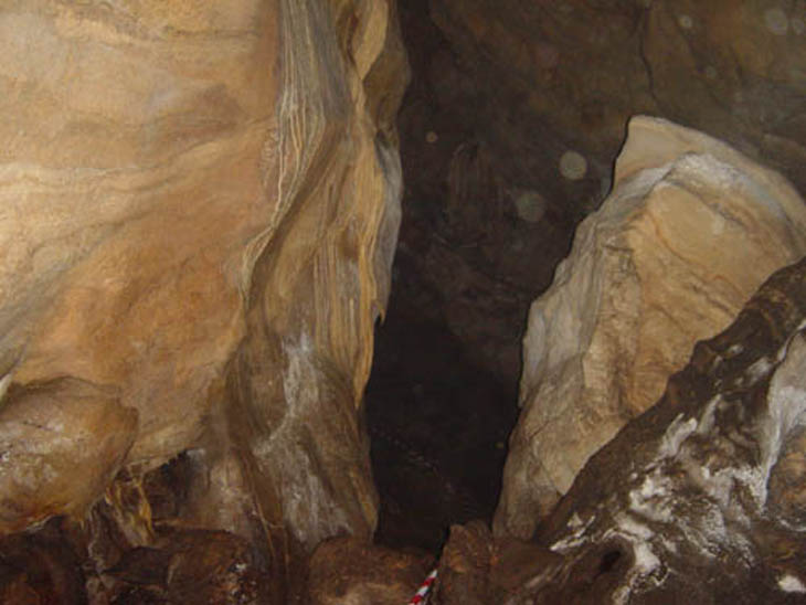 146 Grotte de Roquemaure 04