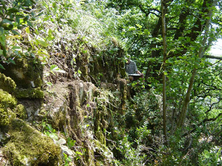 129 Topo Chateau de Contrast 05