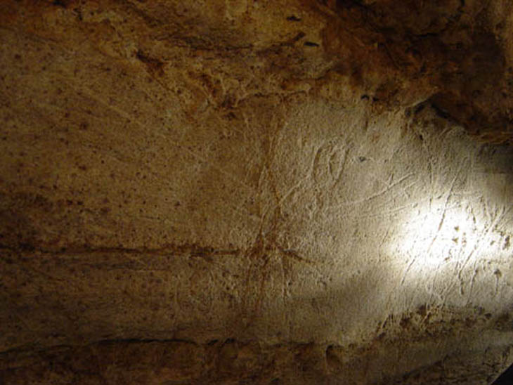 184 Grotte du Calel Paques 05