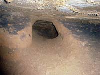 171 Grotte du Calel Paques 05