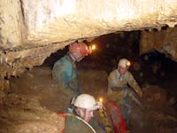 178 Grotte du Calel Paques 05