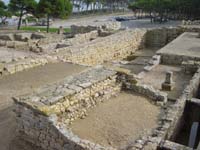 244 AMPURIES 05