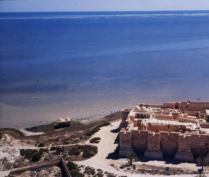 16079a le fort